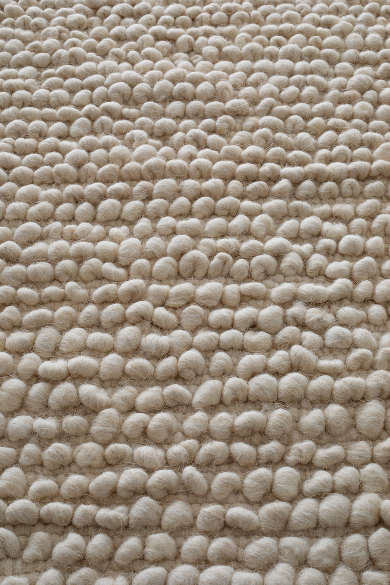 100% natural wool rug - ecru, loop pile effect. – Nunamae